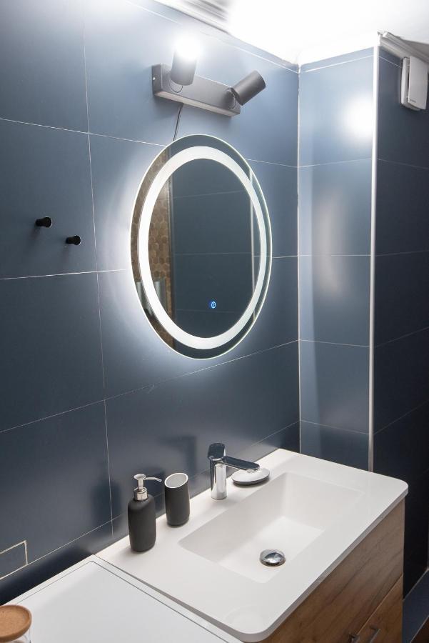Blue Tourmaline Downtown Flat Appartement Kalamáta Buitenkant foto